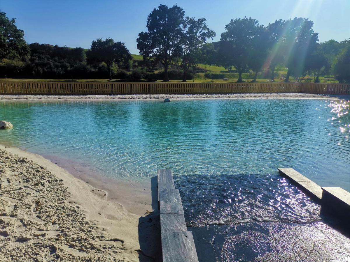 Vakantiepark Domaine Melusine - A 2km Du Puy Dufou France !